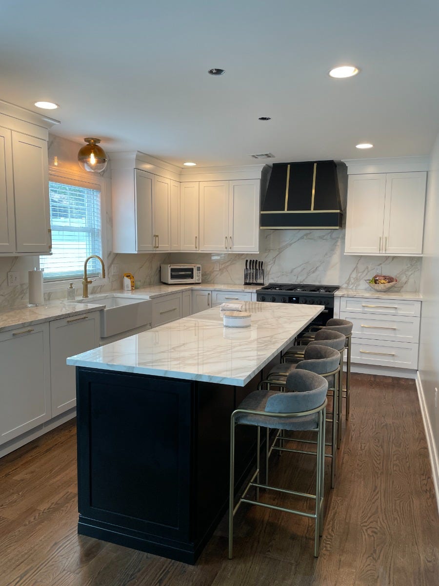 kitchen Cabinets vs. Floating Shelves